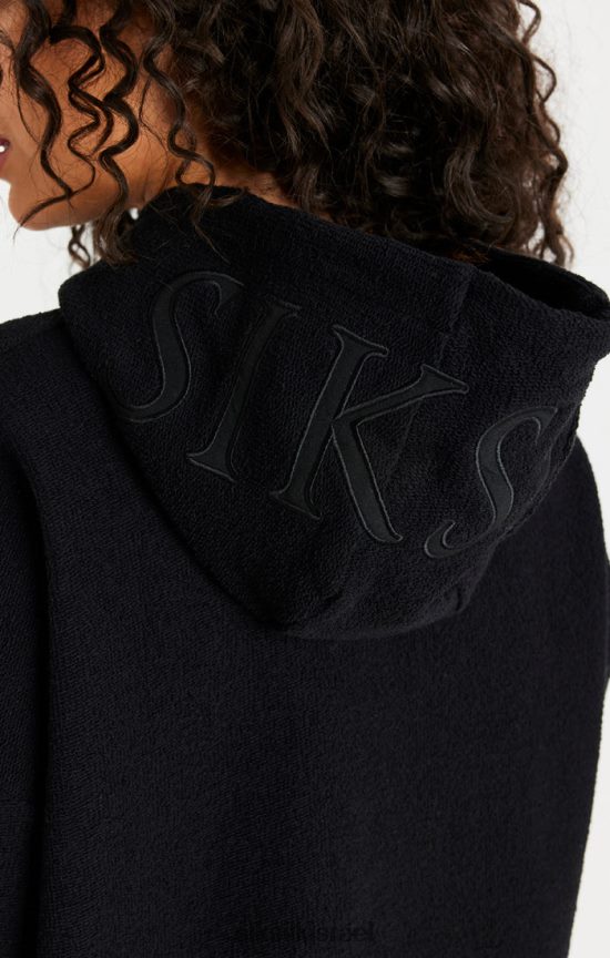SikSilk לבוש 008V2F151 שמלת קפוצ'ון שחורה מבד פליסה נשים